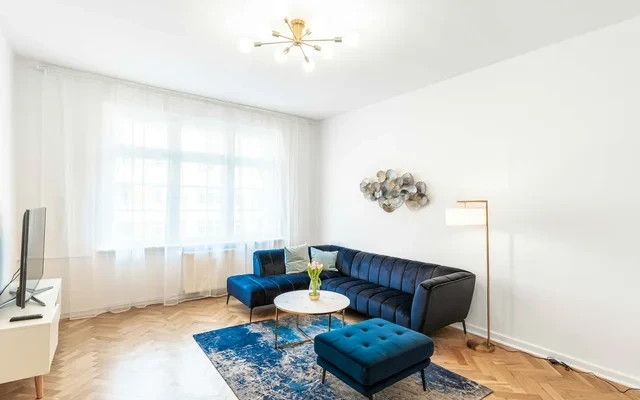 Wittelsbacherstrasse 1
