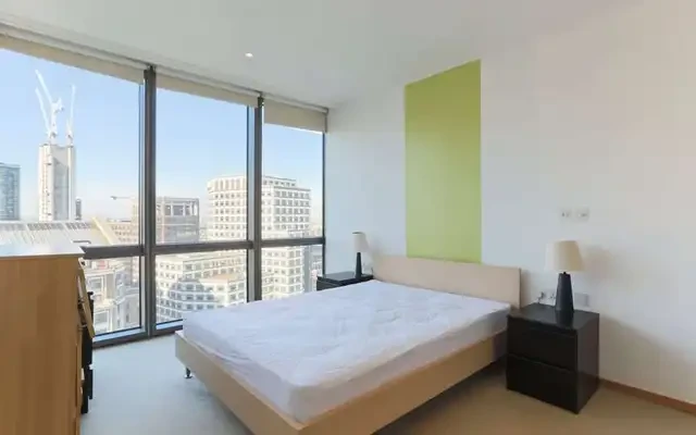No 1 West India Quay 4