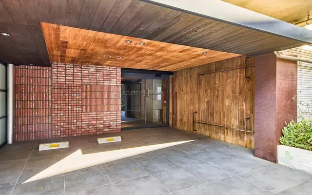 Weave Place – Komazawa Daigaku 1