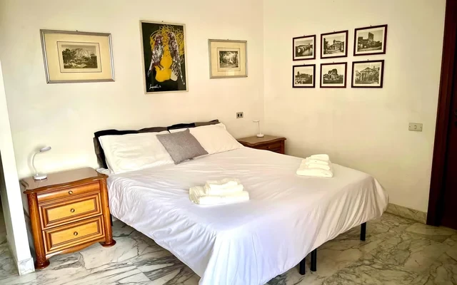 Appartamento in Via Simone Martini, Roma di 50 m² 2