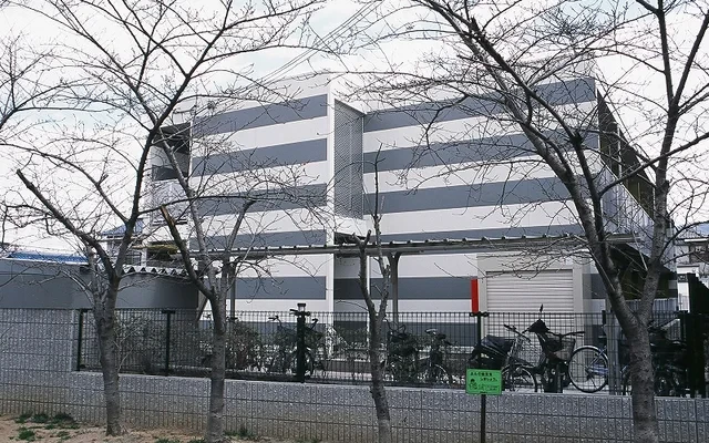 レオパレス夢３番館 0