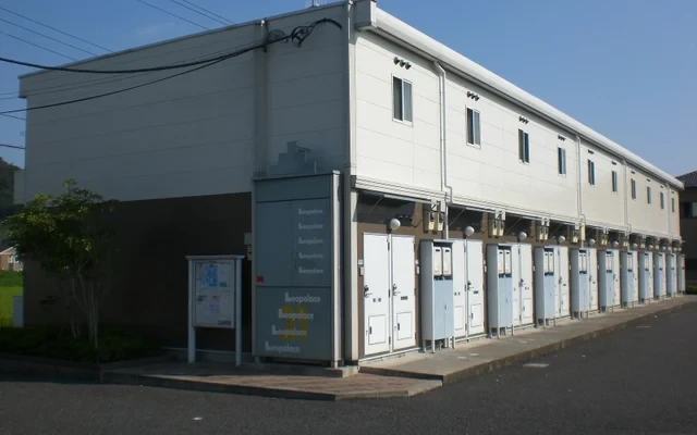 レオパレスラポール 0