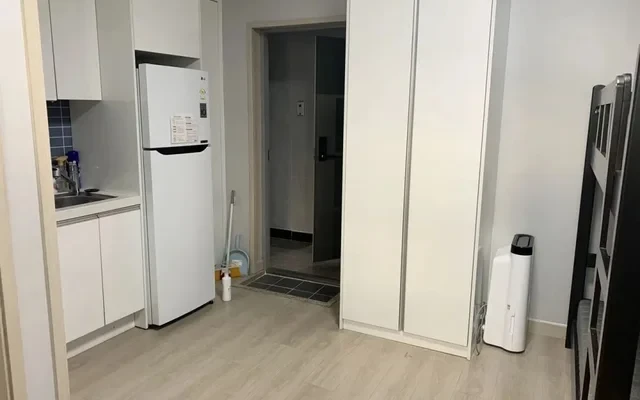 Chung-Ang No.19 Apartment 2