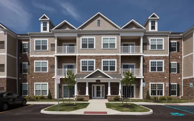 Muir Lake Luxury Apartments - Buffalo student accommodation