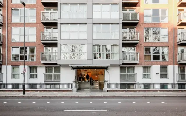 Vauxhall Bridge Road 10837# 1