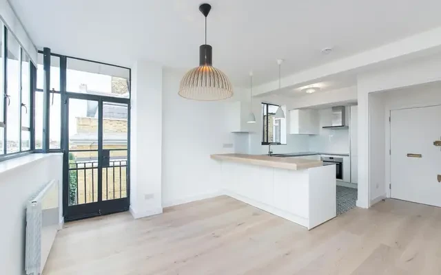 Laurie House, Kensington, London, W8 7AW 3