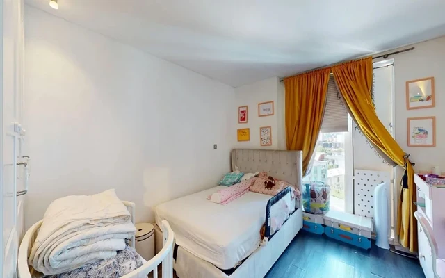 LH-West Parkside - London student accommodation