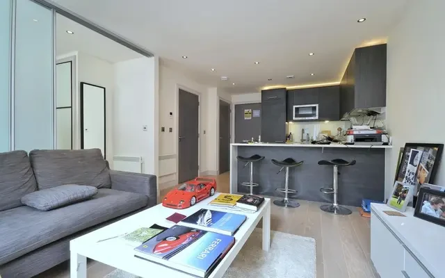 Doulton House, Chelsea Creek, 11 Park Street, Fulham, London, SW6 2FT 2