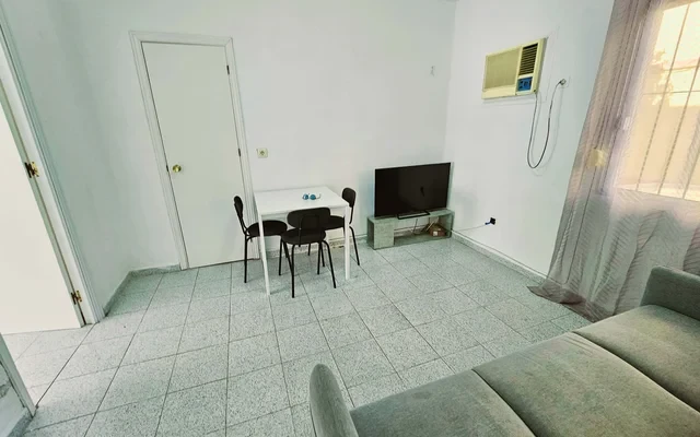 Calle Ferrobus Sevilla 41009 Spain 2