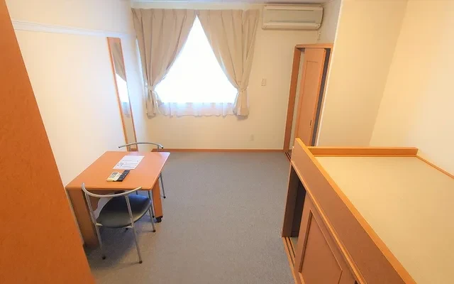 レオパレスアンプリオ シエル - Ina student accommodation - 206号房间(带独立厨房)