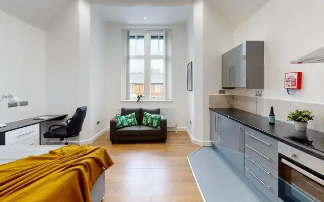 1 Salisbury Road - Leicester student accommodation - Studio-2