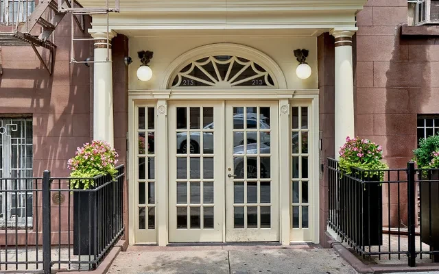 213-215 West 13th Street 1