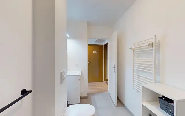 studio near rue Lénine 2