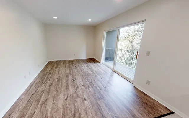 2135 Iuka Ave 2