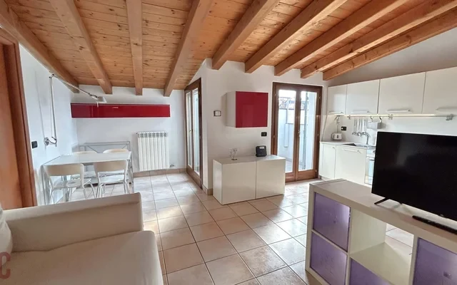 Appartamento in Via Rossi Pellegrino - zona Dergano, Affori, Bovisa, Sacco
 (ROSSIPELLEGRINO7) 0