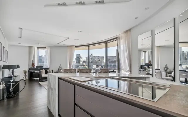 Riverwalk, 161 Millbank, London, SW1P 4FD 4