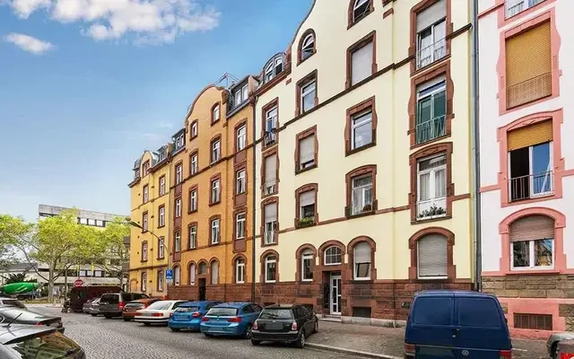 apartment near Freiligrathstraße 4