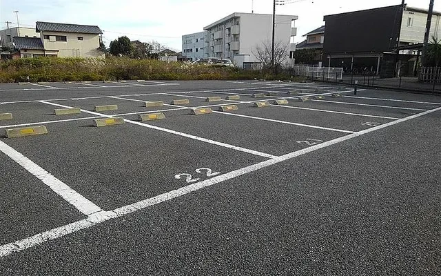 レオパレスキャトル　セゾン 1