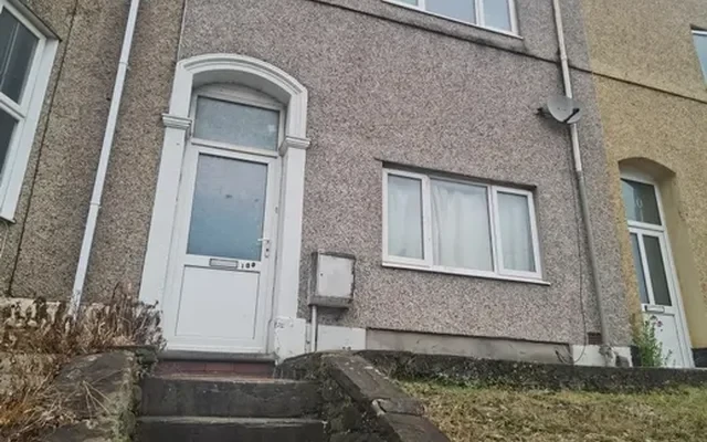 Room 2 King Edwards Road, Swansea SA1 0