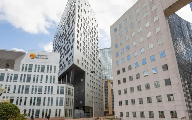 Paris Grande Arche 0
