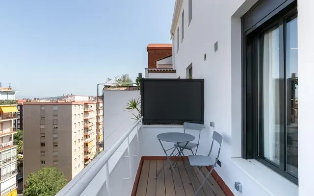 studio in Pedralbes (Les Corts) 2