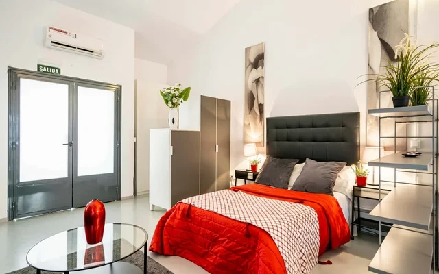 Travesia de Vazquez de Mella 1