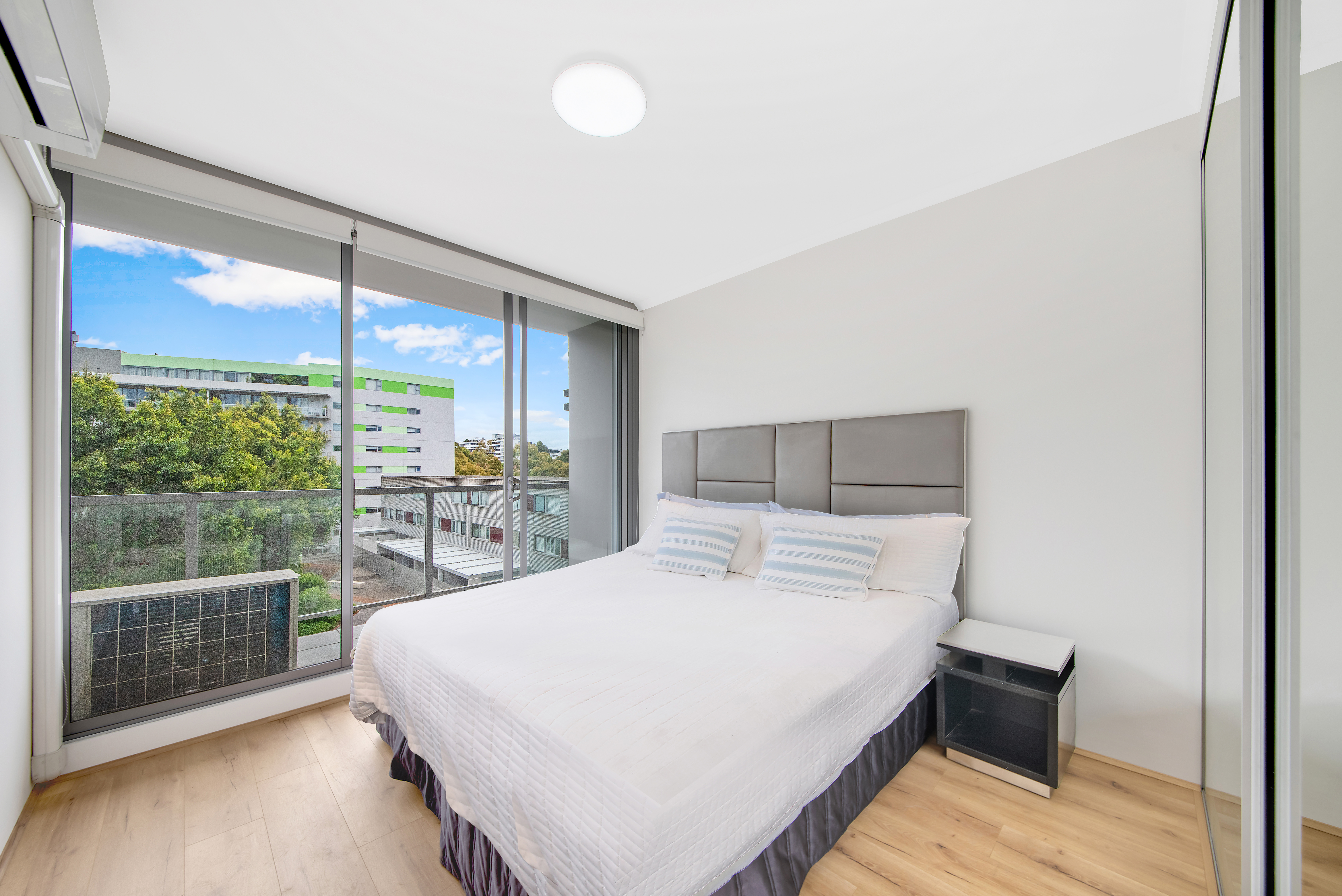 34/3 Defries Ave