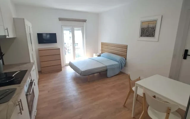 Calle Gaspar Aguilar 0