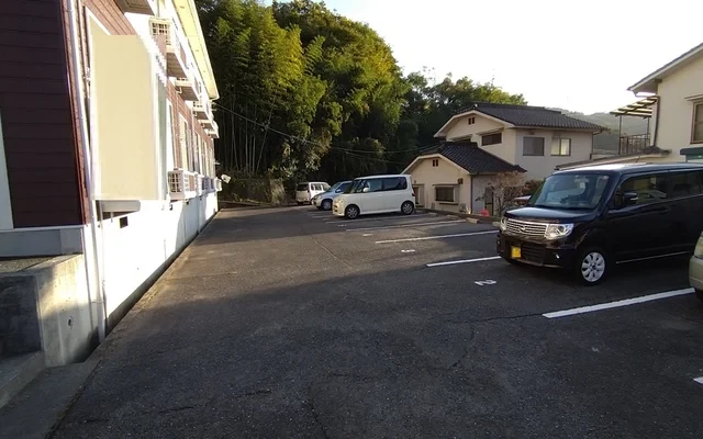 レオパレスシャルム 4