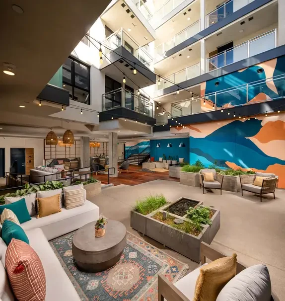 Junction Santa Monica