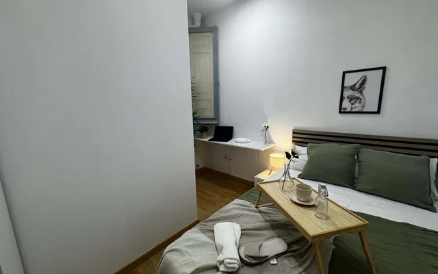 Apartment in Plaza Olavide, 6 bedrooms with 3 balconies on the 2th floor (2H0) 3