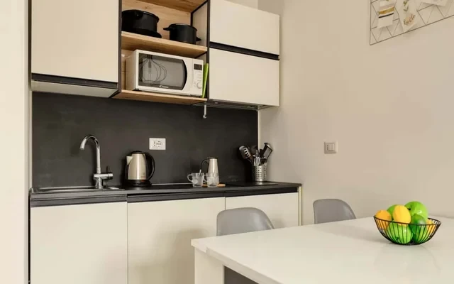 Accogliente monolocale con balcone vicino al centro citta 3