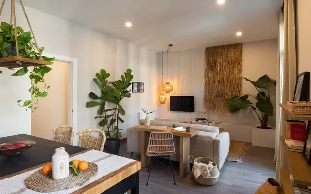 Damar - 2 bedrooms and balcony in Eixample Dreta 1