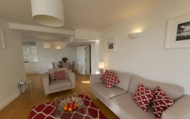 apartment in Richmond 2