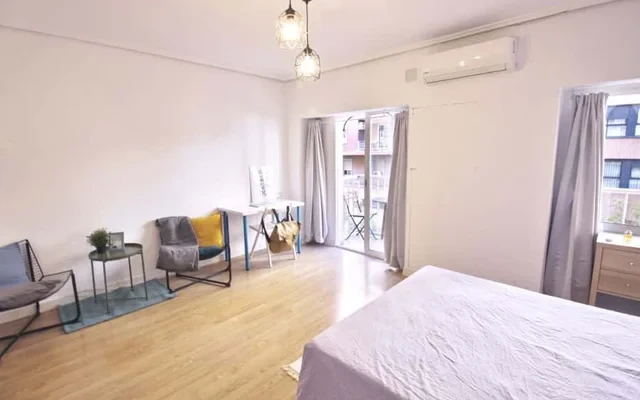 Piso de 3 habitaciones en Eixample 2