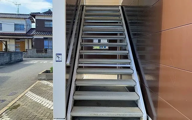 レオパレスメルベーユ 1