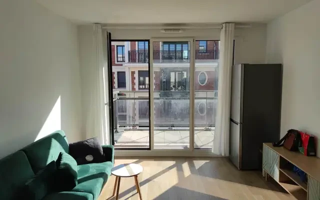 Vanves 92e·70m²·F3·Appartement·With furniture 0