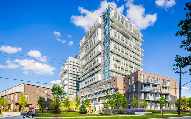 Connect Condos(128 Fairview Mall) 1