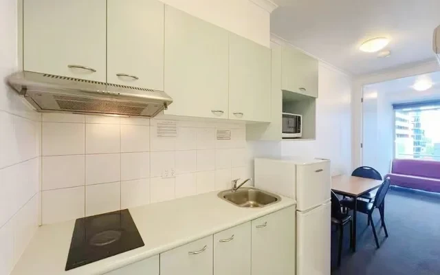 488 Swanston Street 4