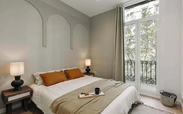 Pontone - 2 bedrooms and balcony in Eixample Dreta 3