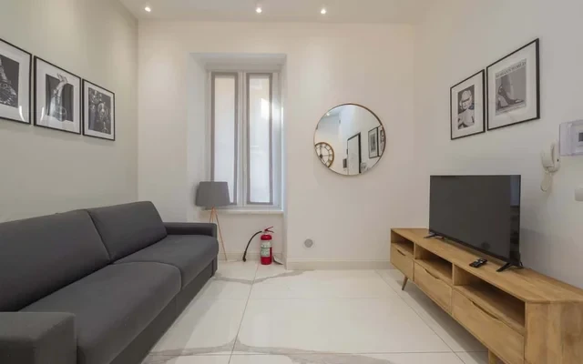 Trilocale in Via della Moscova 27 D 2