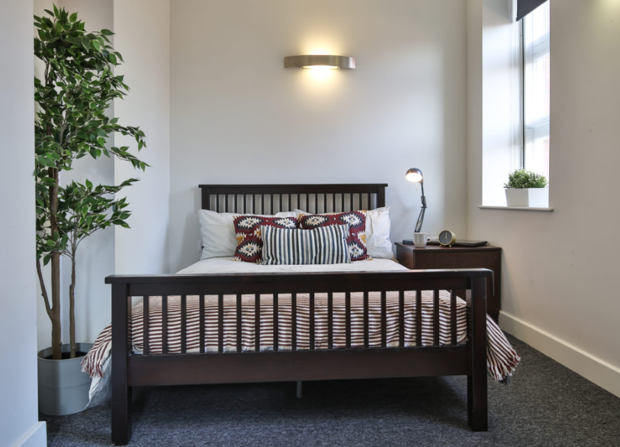 Classic Smaller 1-Bed Apartment