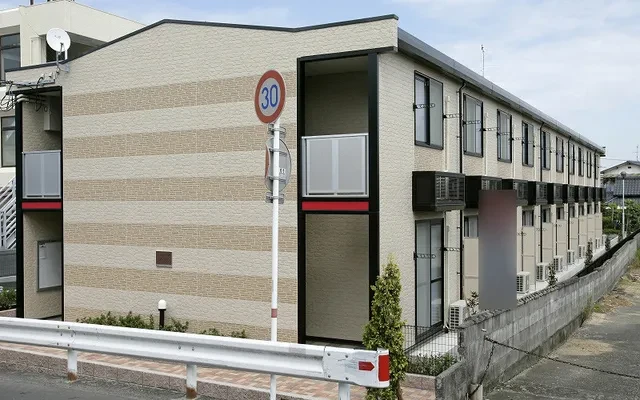 レオパレスたてうま 0
