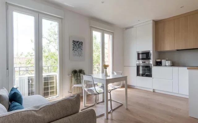 Modern & Bright - 2Bedrooms 1Bathroom - Delicias 0