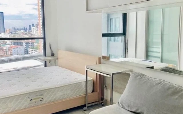 1-BR Condo for Rent, ฿11,000/month, Ideo Mobi Sathorn 1