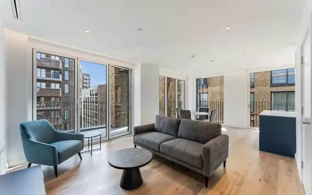 Sovereign Court, Jubilee Walk, London, WC1X 0BF 0