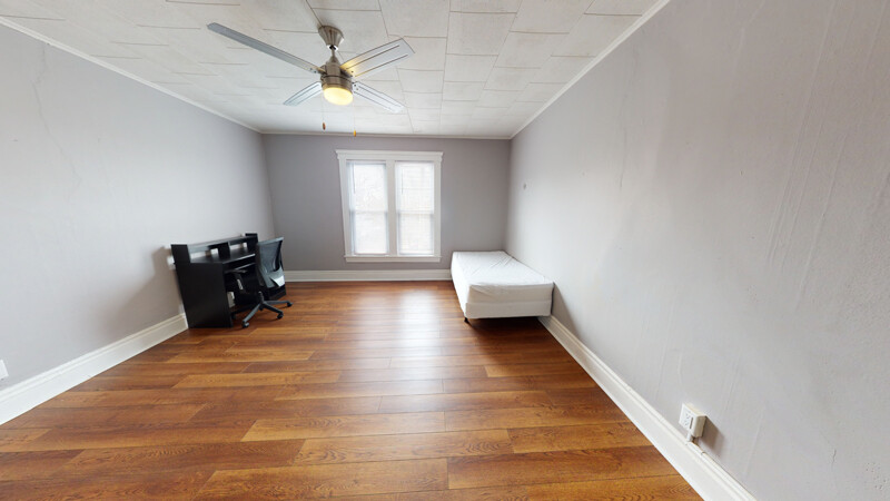 5 bed 2 bath-305 Beech Street