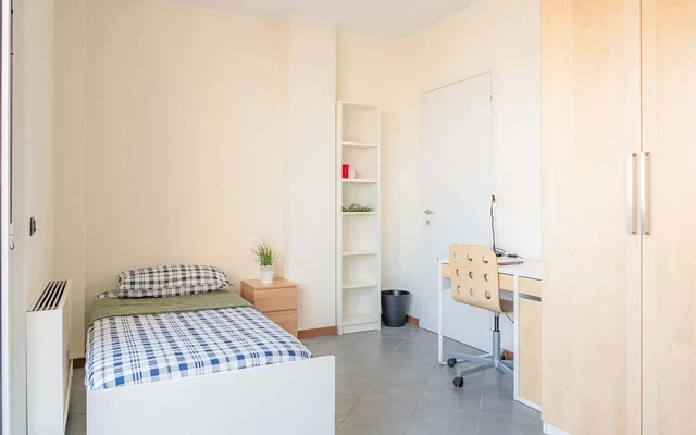 VIALE DELL'INNOVAZIONE 22 SC.5 P.6 <br> SHARED ROOM D1 - Bed A 0