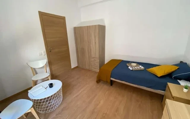 Piso de 7 habitaciones en Ciutat Vella 3