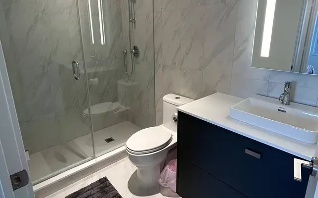 The Well Condo - Toronto student accommodation - 4 Bedrooms 2 Bathrooms Master Room & Private Bathroom
